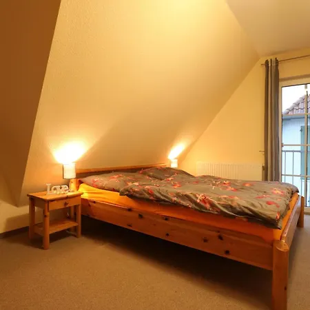 Haus 37, Heideweg 8 *